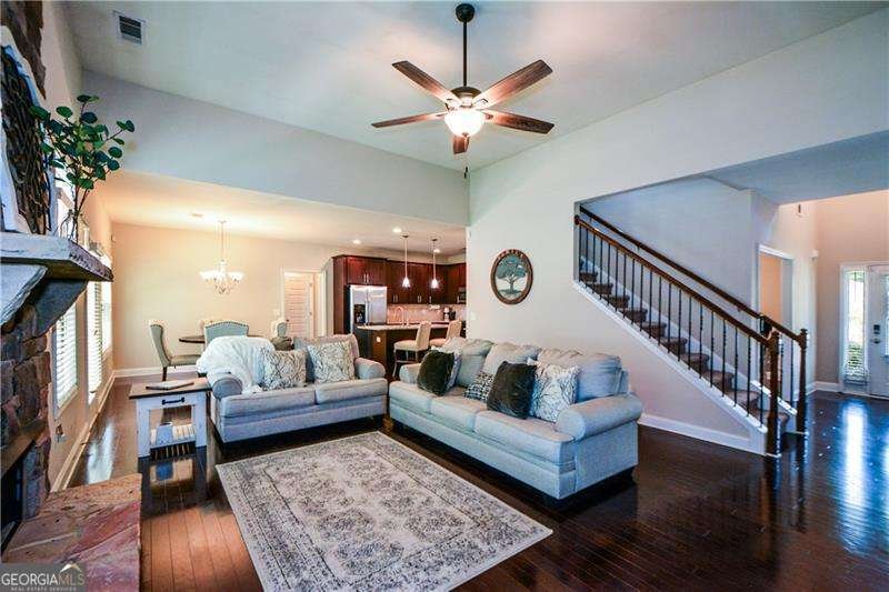 453 Thorn Creek Way Dallas - 16