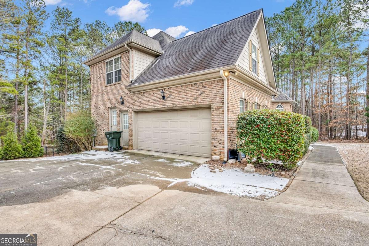 1641 White Oak Cove Loganville - 9