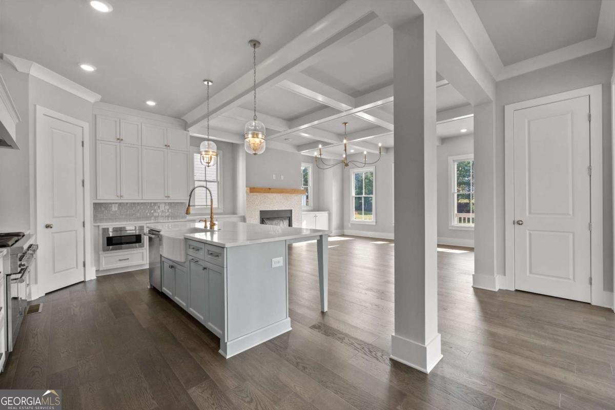 1038 Crossroads Trail Milton - 17
