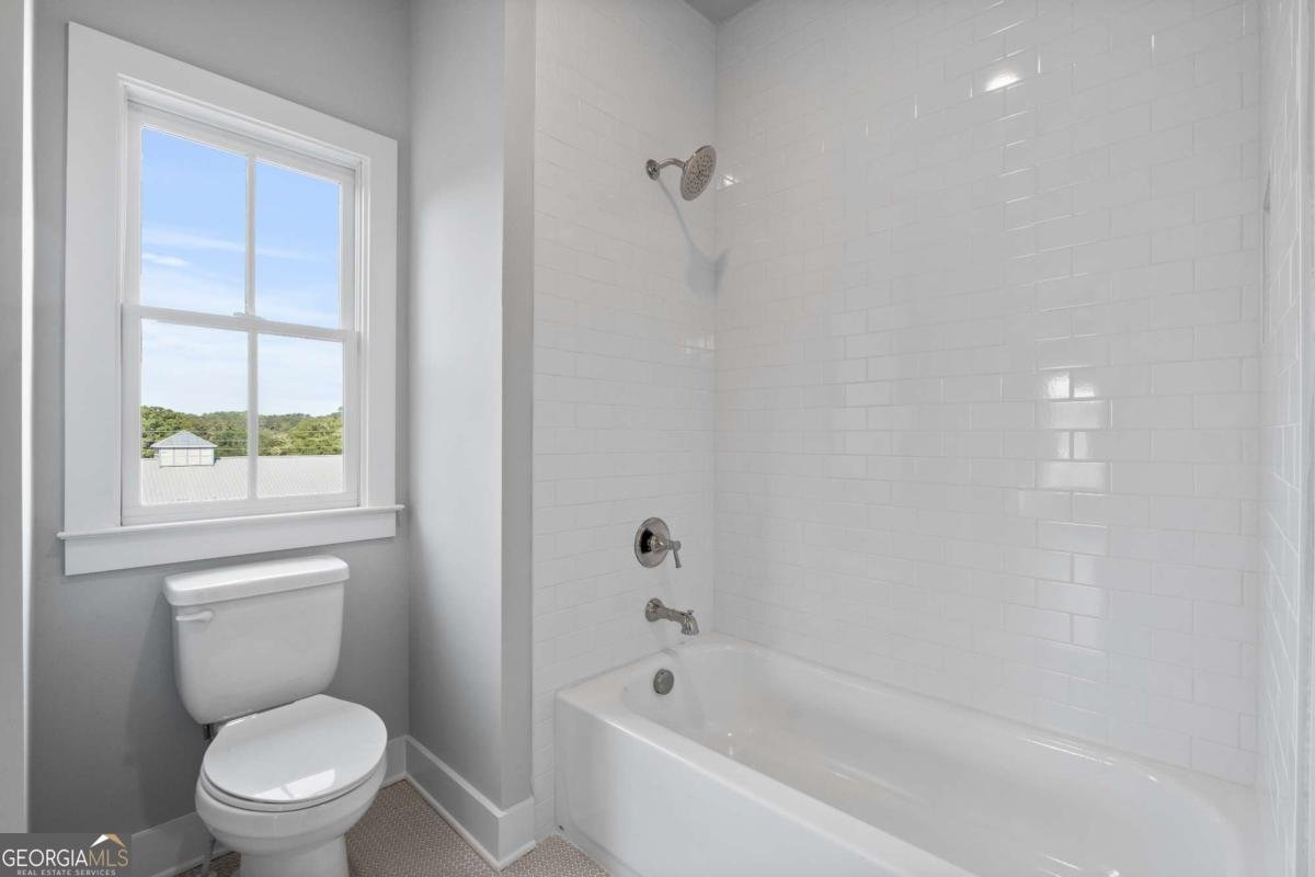 1038 Crossroads Trail Milton - 31