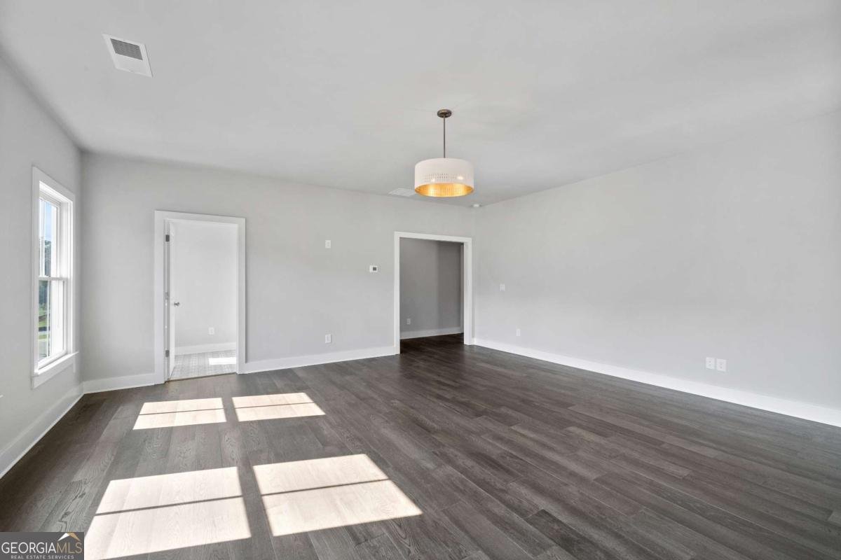 1038 Crossroads Trail Milton - 39
