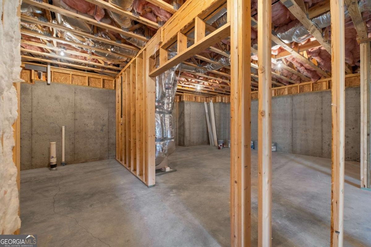 1038 Crossroads Trail Milton - 43