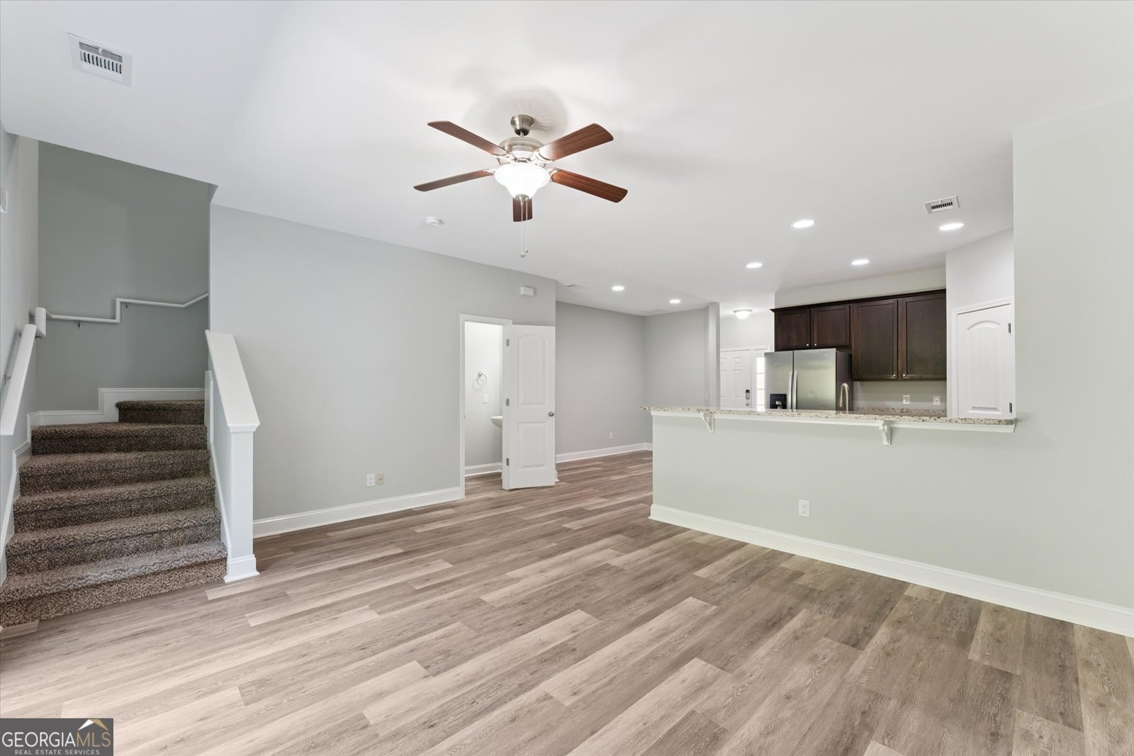 210 Kepler Loop Richmond Hill - 3