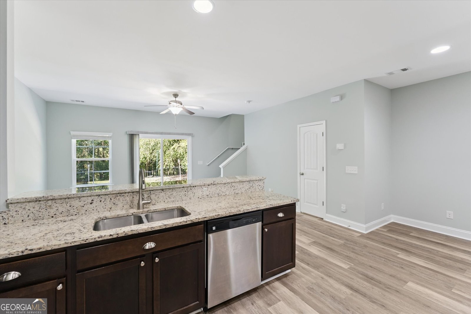 210 Kepler Loop Richmond Hill - 8