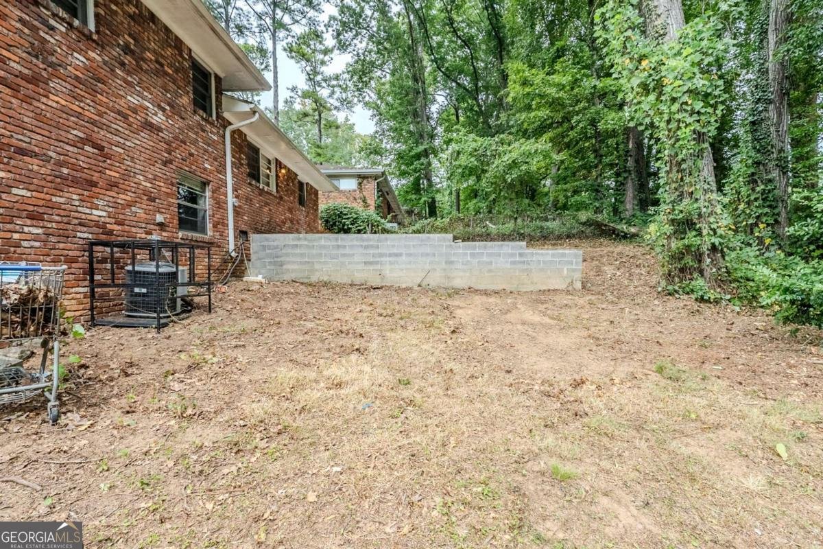 2324 Springdale Circle Atlanta - 24