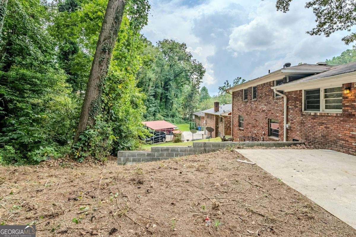 2324 Springdale Circle Atlanta - 25