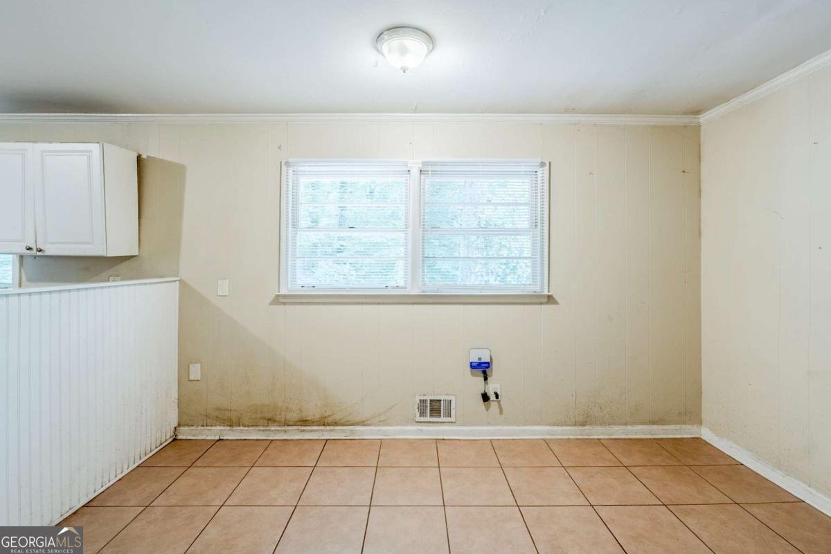 2324 Springdale Circle Atlanta - 3