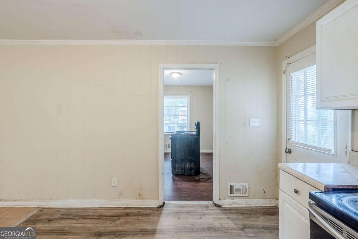 2324 Springdale Circle Atlanta - 8