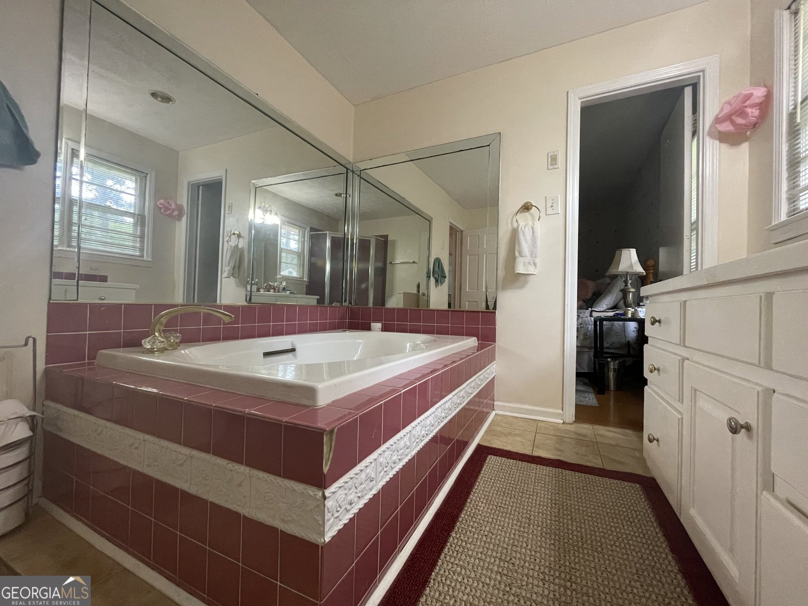 1292 Cherokee Trail Lawrenceville - 27