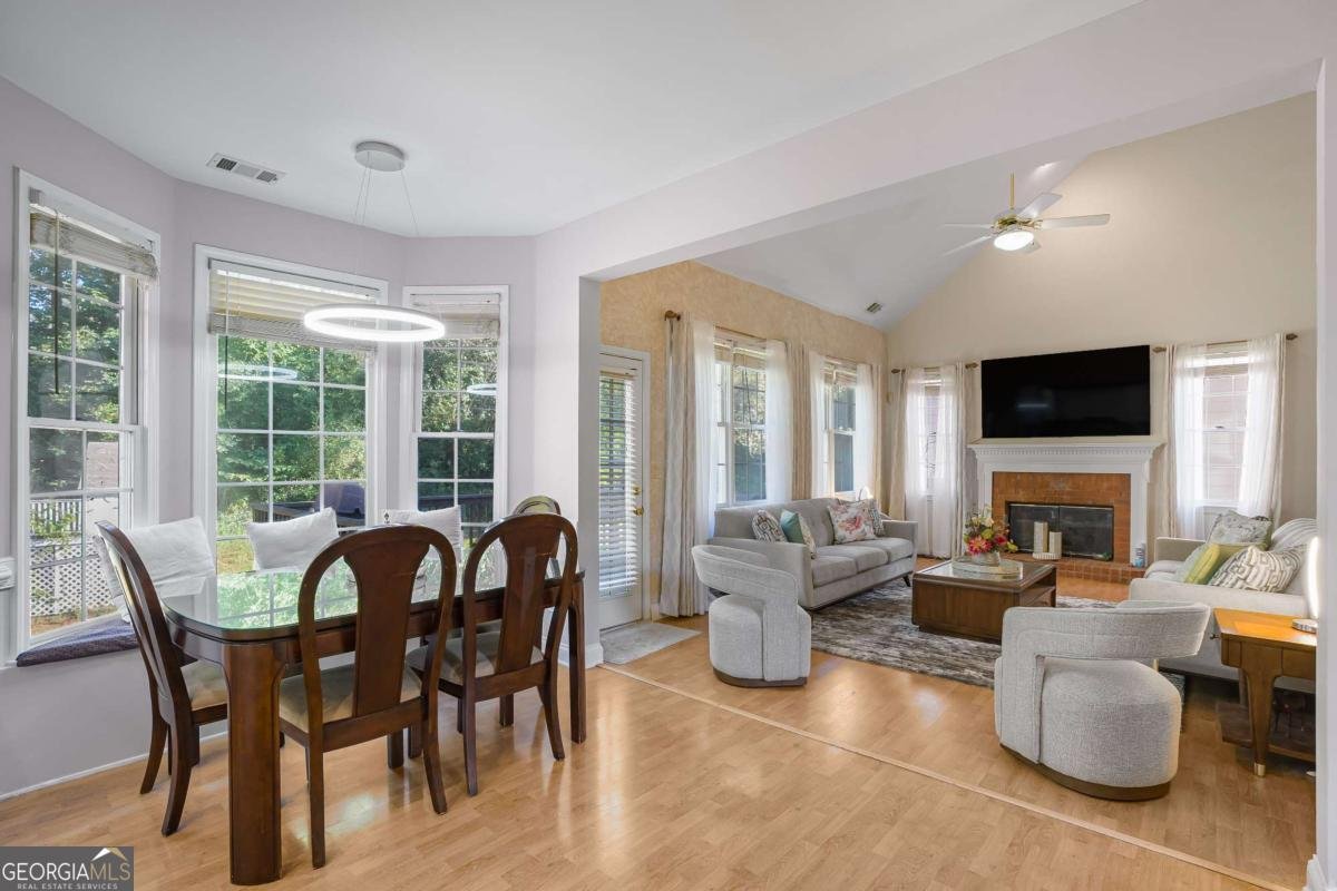 3884 Meandering Way Lilburn - 22