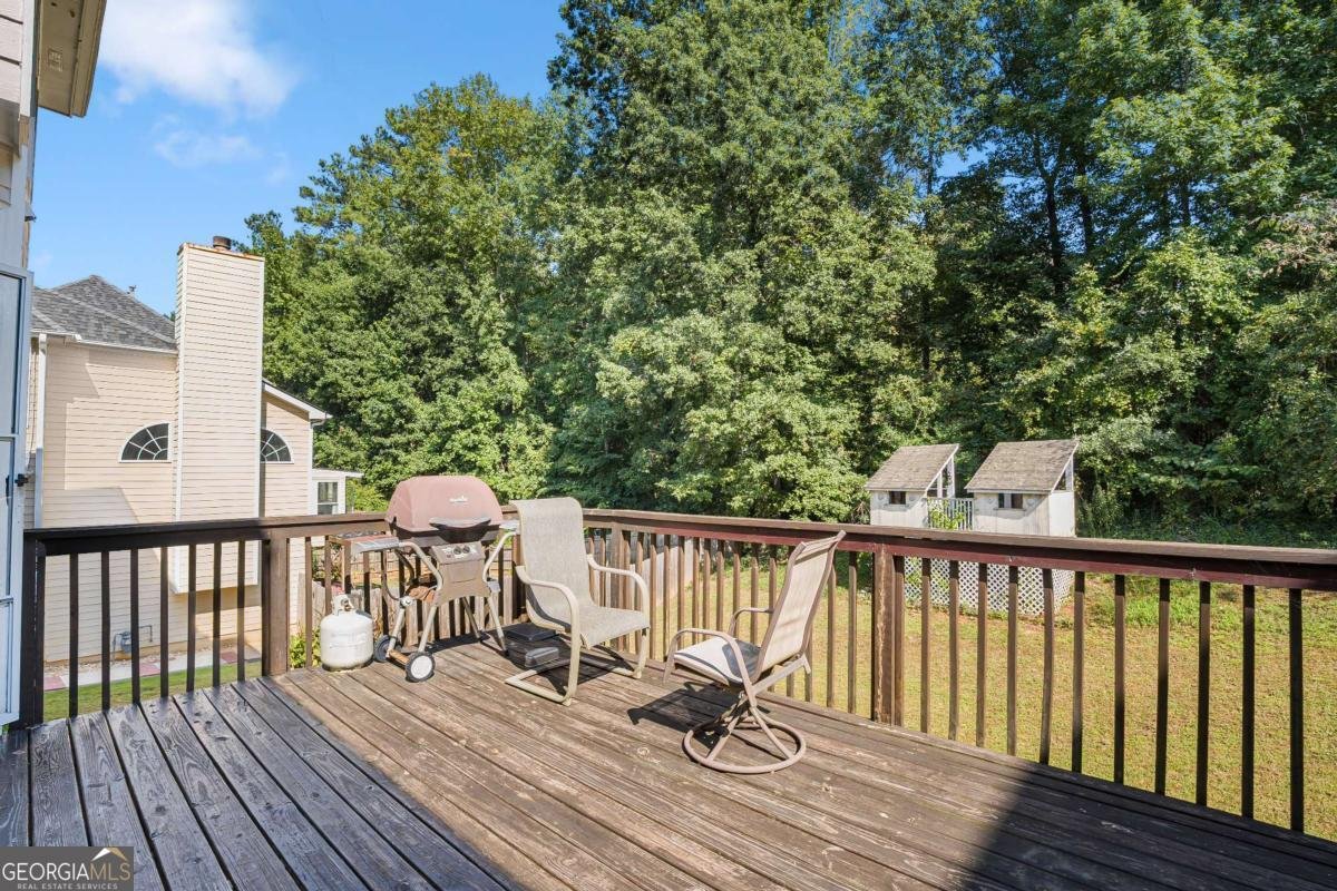3884 Meandering Way Lilburn - 40