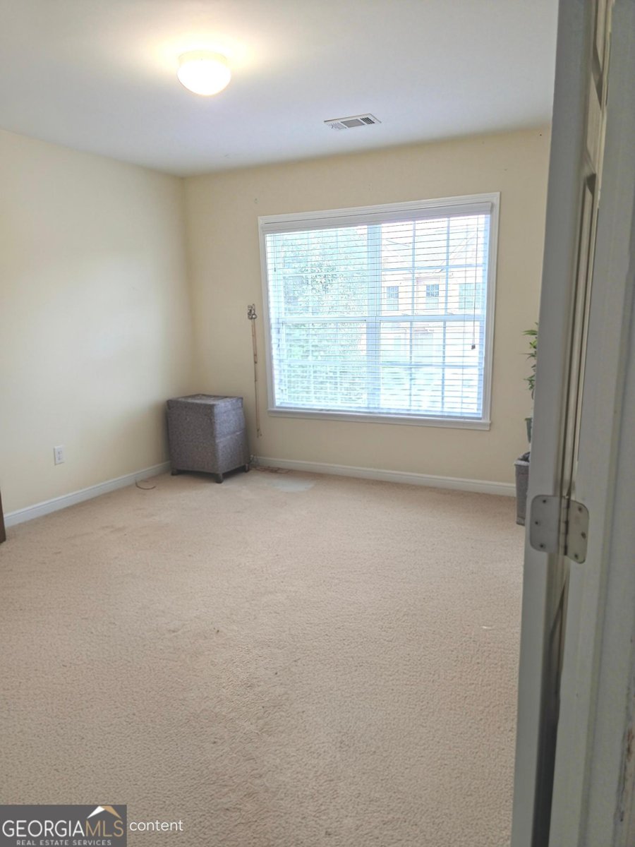 4661 Irish Red Court Union City - 13