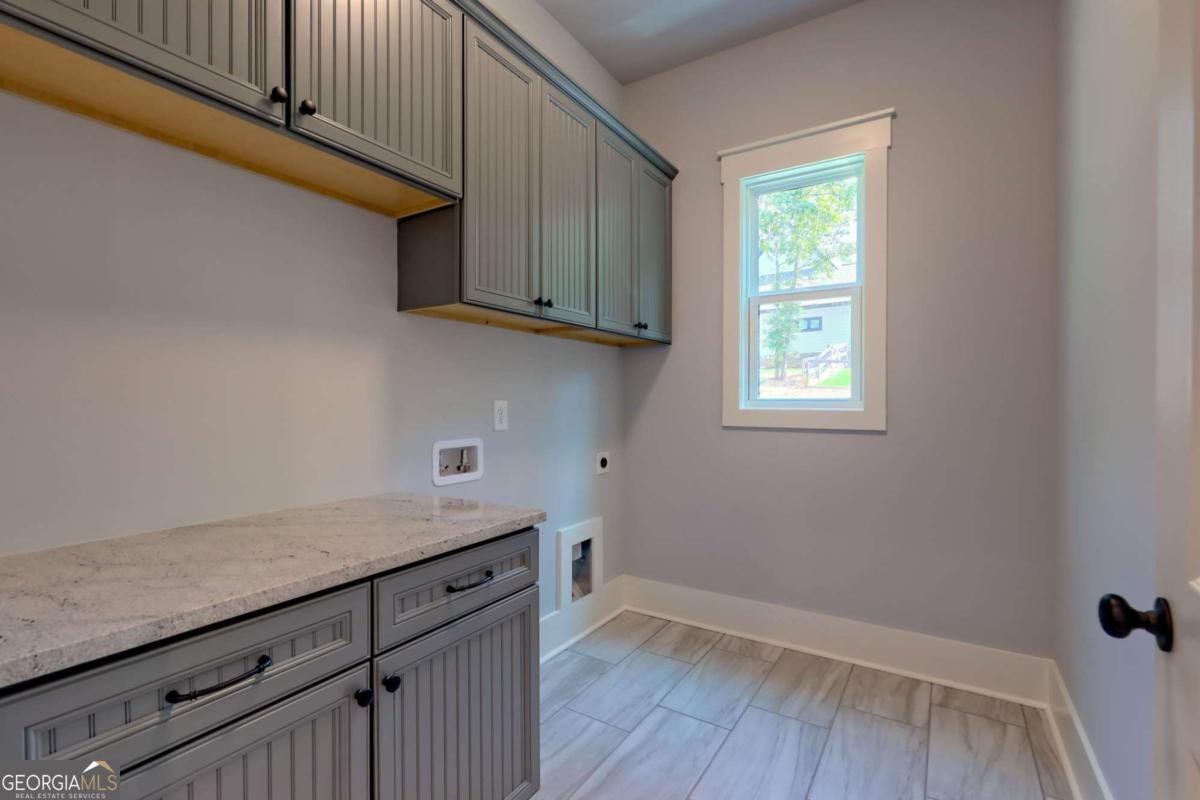 6449 Snelling Mill Road Flowery Branch - 16