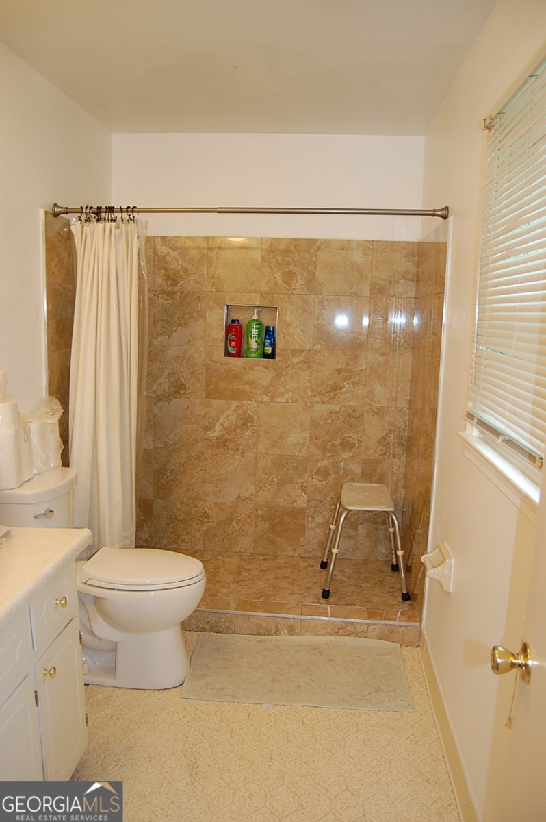 1646 Brantford Drive Tucker - 11