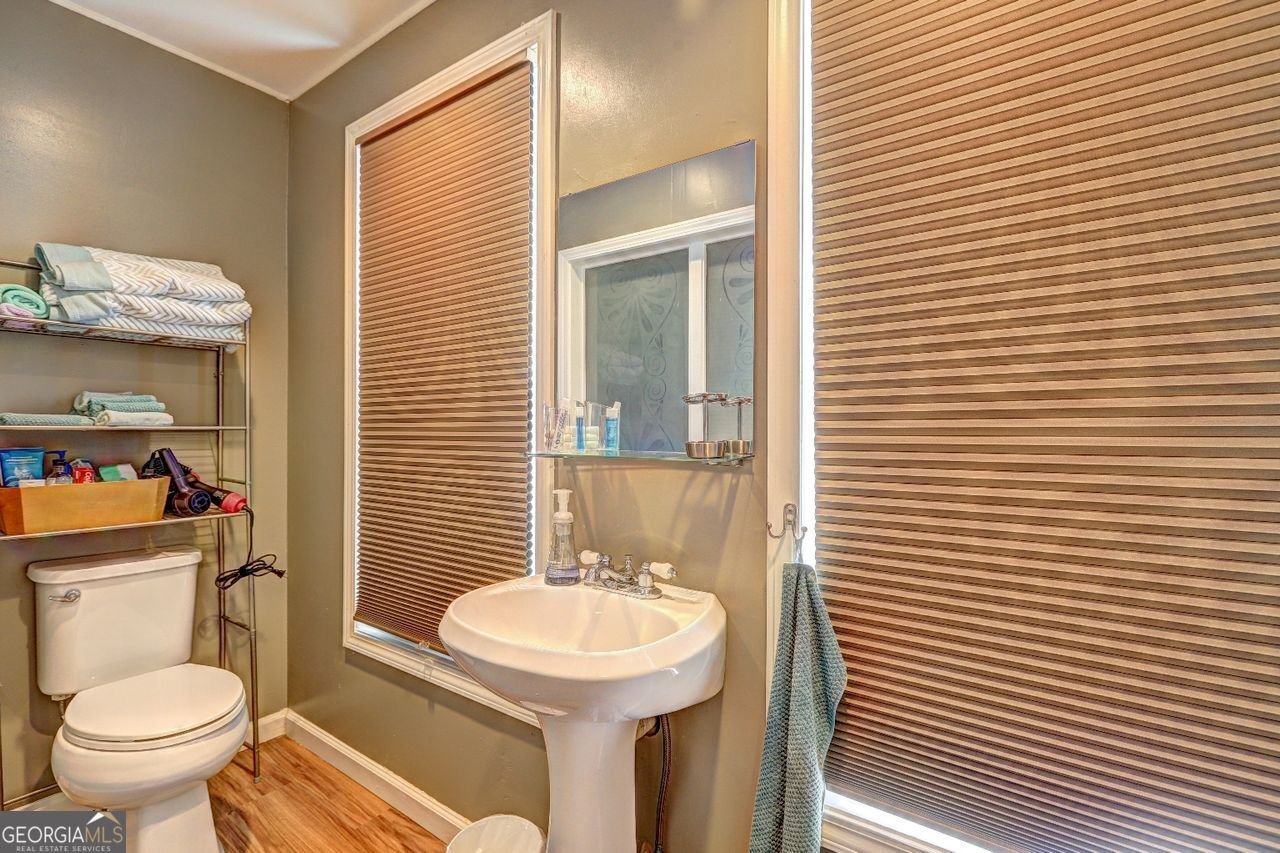 346 DOCK LATHEM Trail Ball Ground - 33