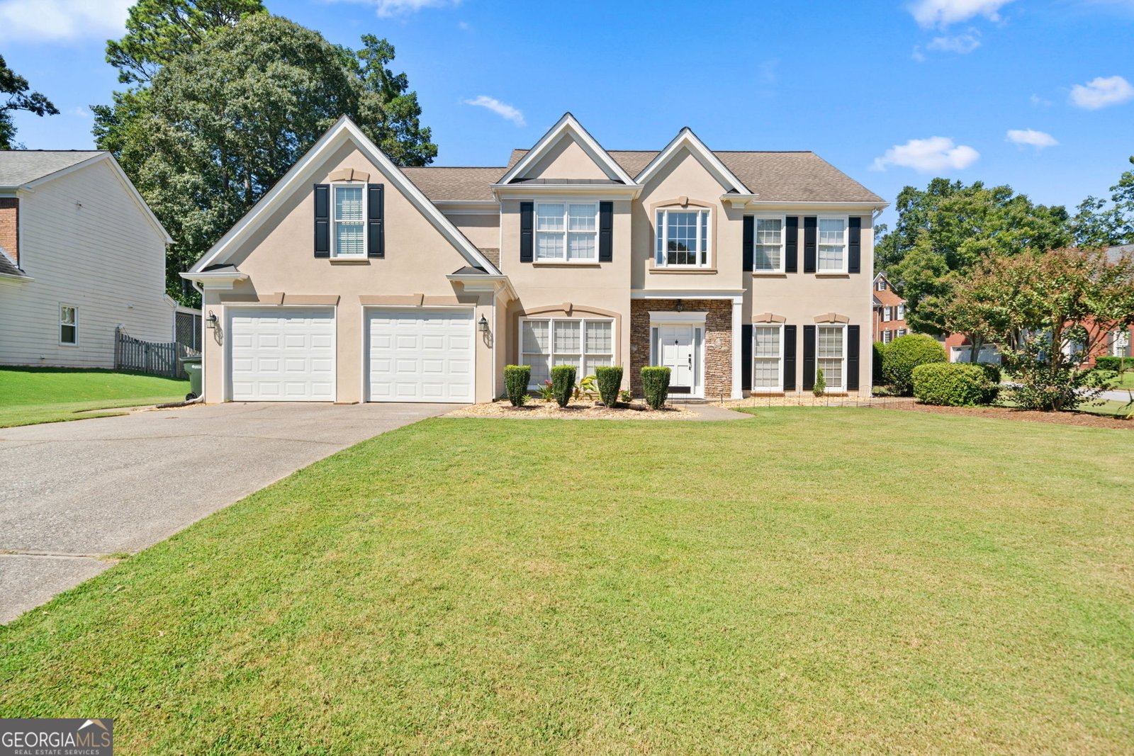2859 Tynewick Drive Roswell - 1