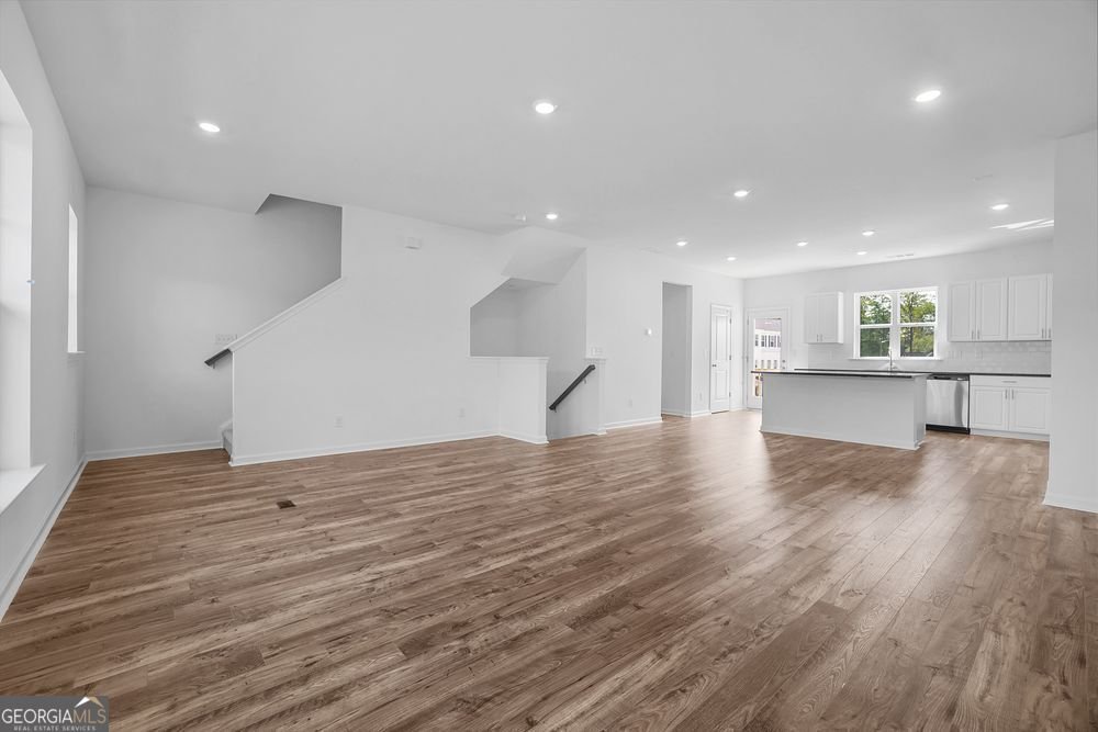 217 Lytham Drive Mableton - 10
