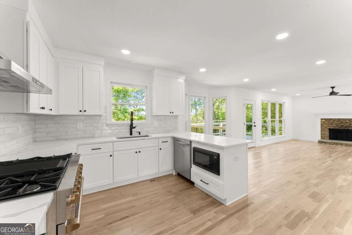 510 Deer Cliff Court Woodstock - 13
