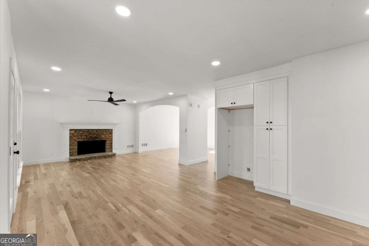 510 Deer Cliff Court Woodstock - 9