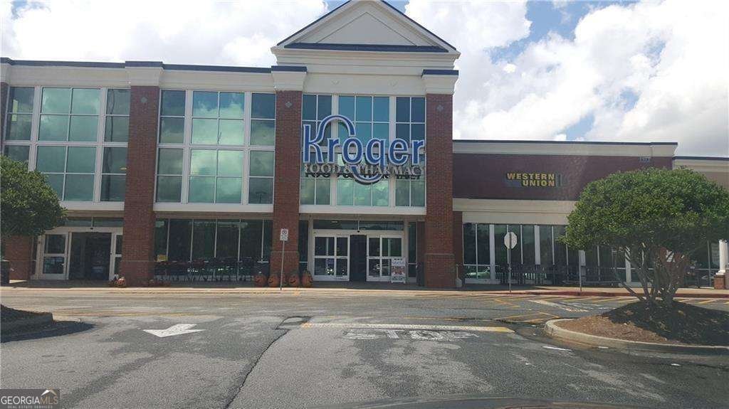 1069 Georgian Point Drive Lawrenceville - 32