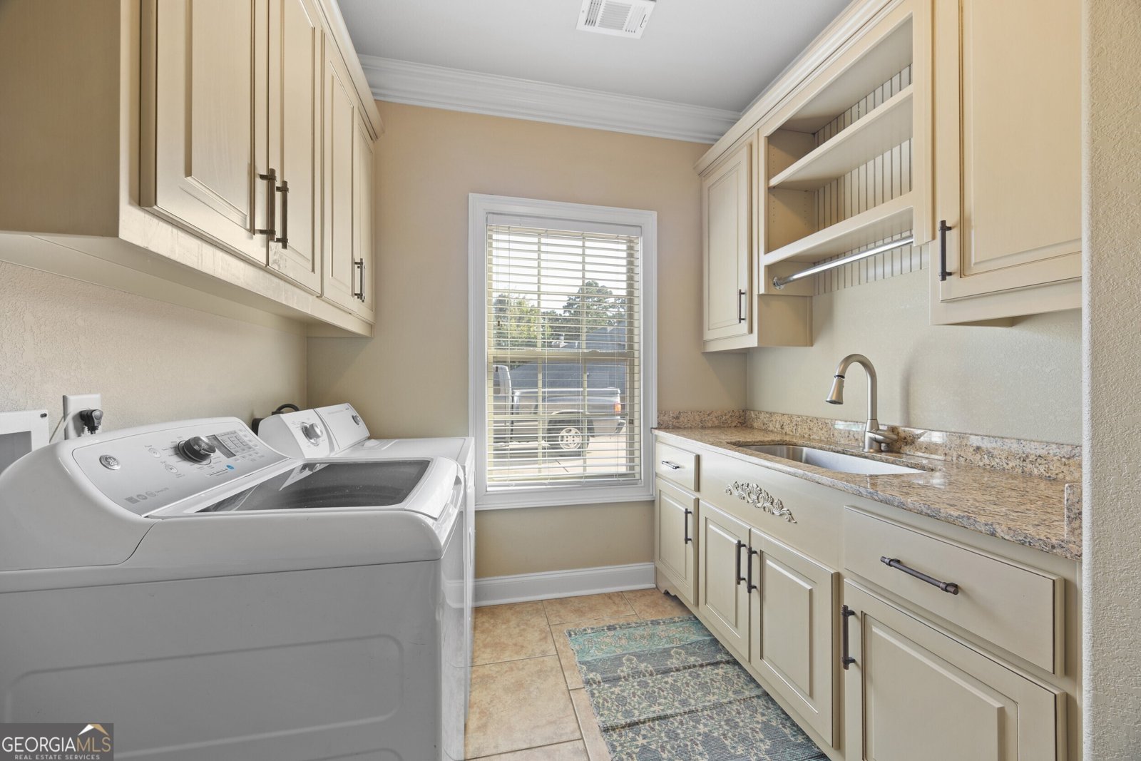 7170 Bridgemill Drive Columbus - 7