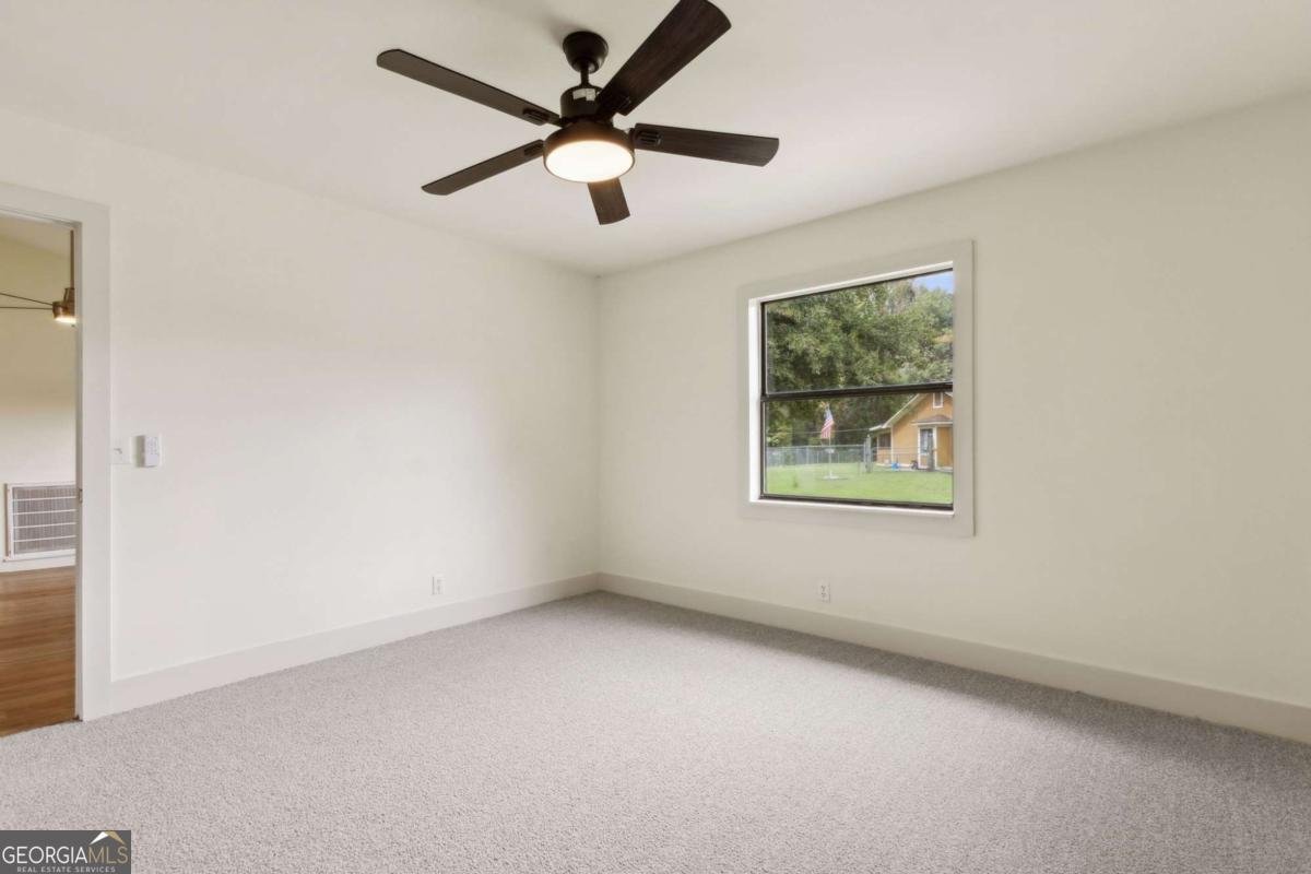 587 Powder Horn Road St. Marys - 23