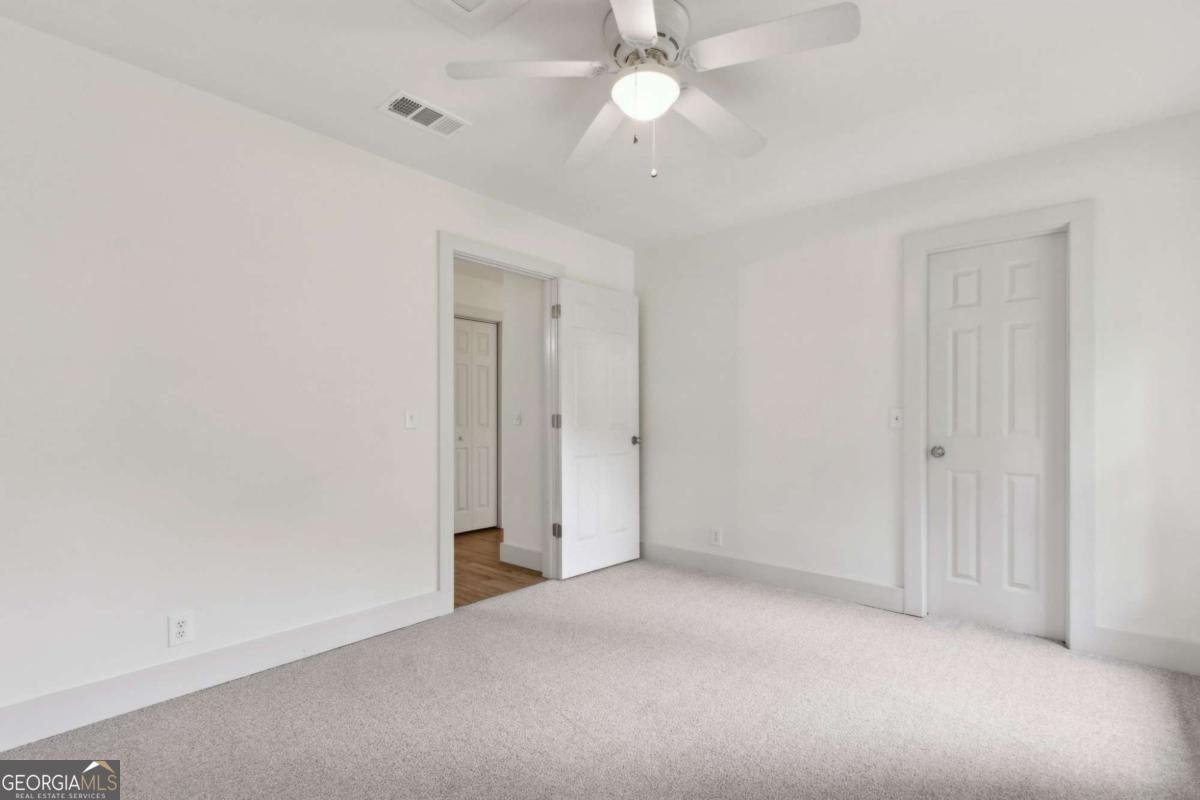 587 Powder Horn Road St. Marys - 34