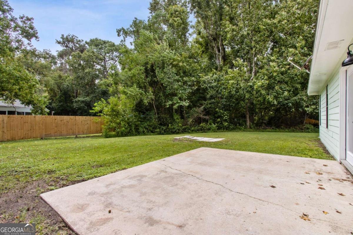 587 Powder Horn Road St. Marys - 39