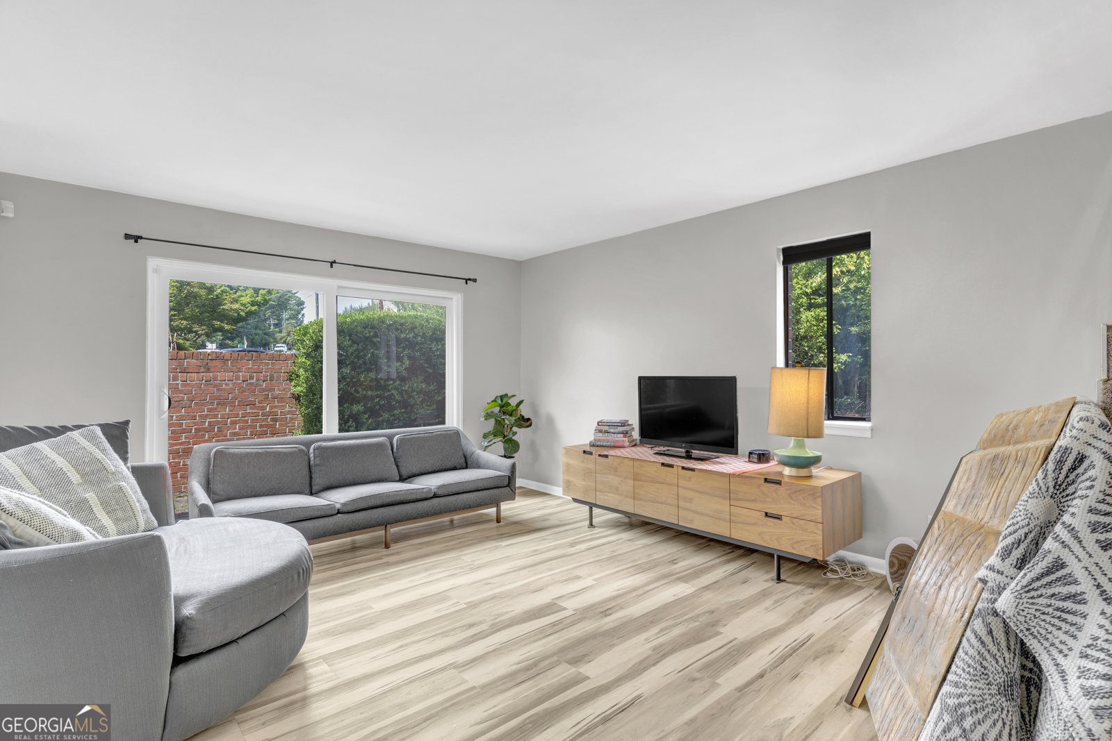 2262 PERNOSHAL Court Dunwoody - 3