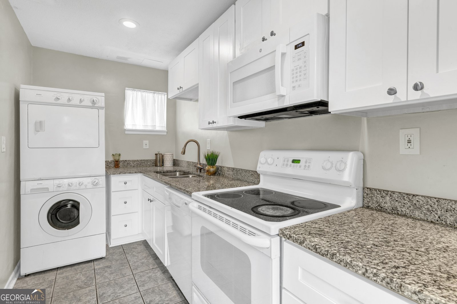 2262 PERNOSHAL Court Dunwoody - 8