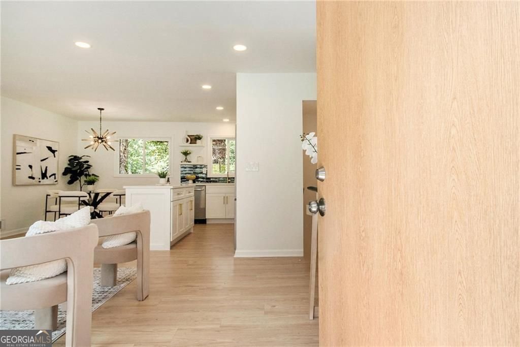1667 Atherton Circle Decatur - 5