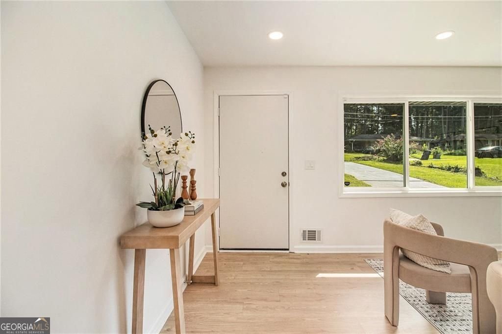 1667 Atherton Circle Decatur - 6