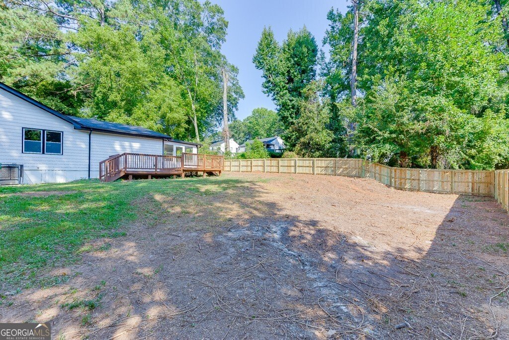 1423 Lynford Drive Atlanta - 40