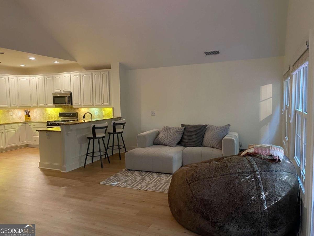2376 Oakwood Way Smyrna - 1