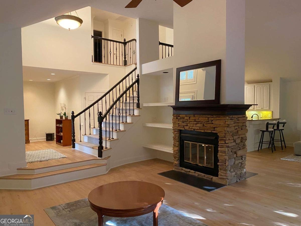 2376 Oakwood Way Smyrna - 2