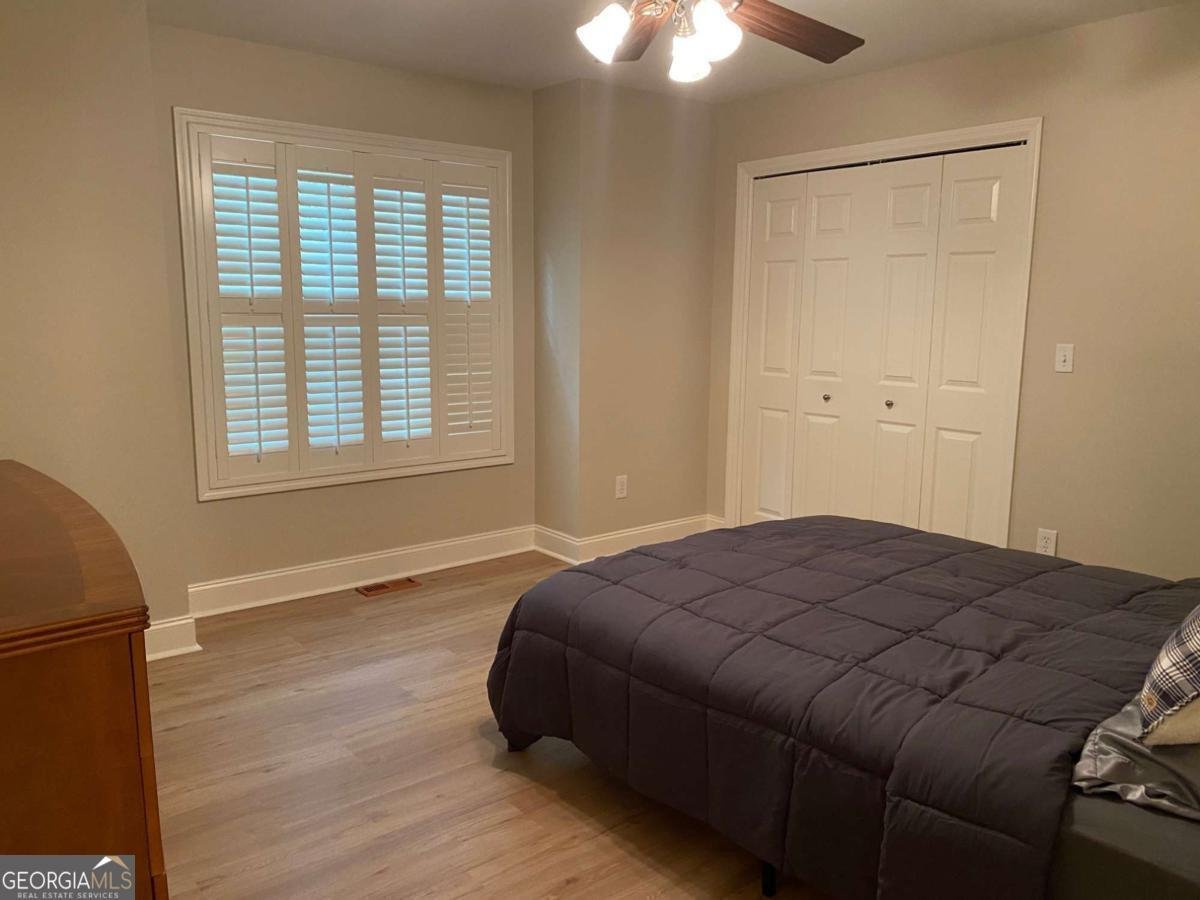 2376 Oakwood Way Smyrna - 30