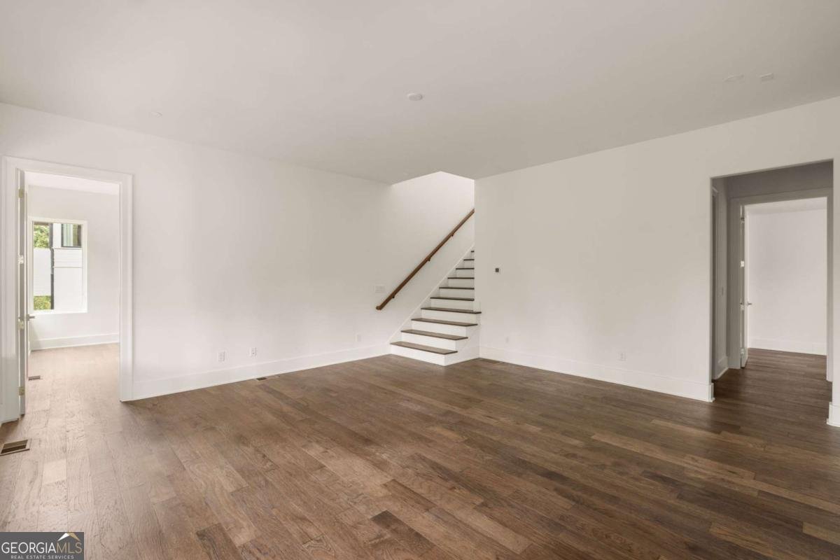 1072 Lupo Loop Chattahoochee Hills - 25