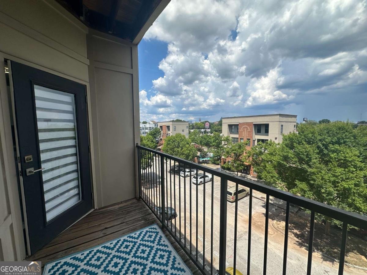 898 Oak Street Atlanta - 11