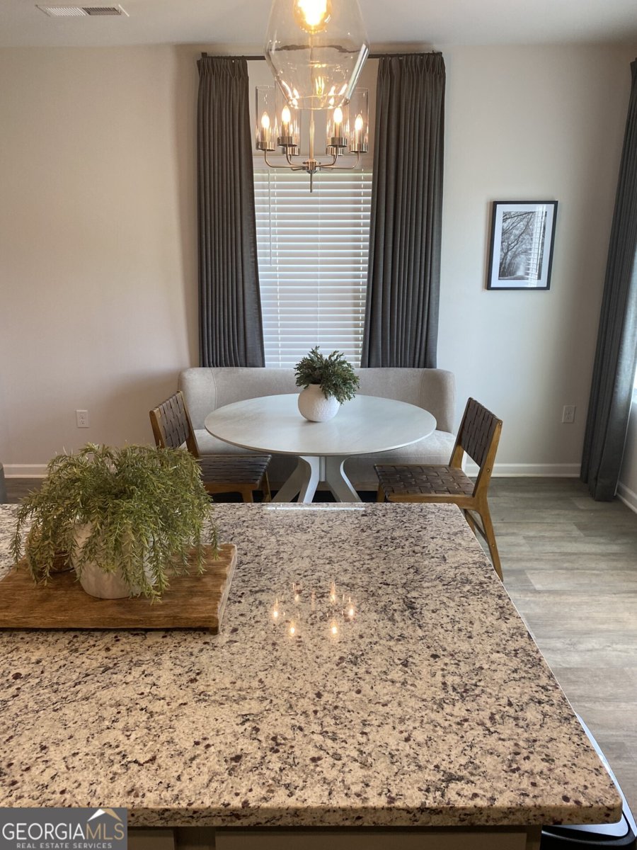 207 Ivey Terrace Temple - 8