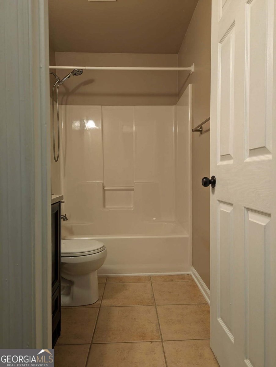 4340 Oak Creek Drive Gainesville - 33