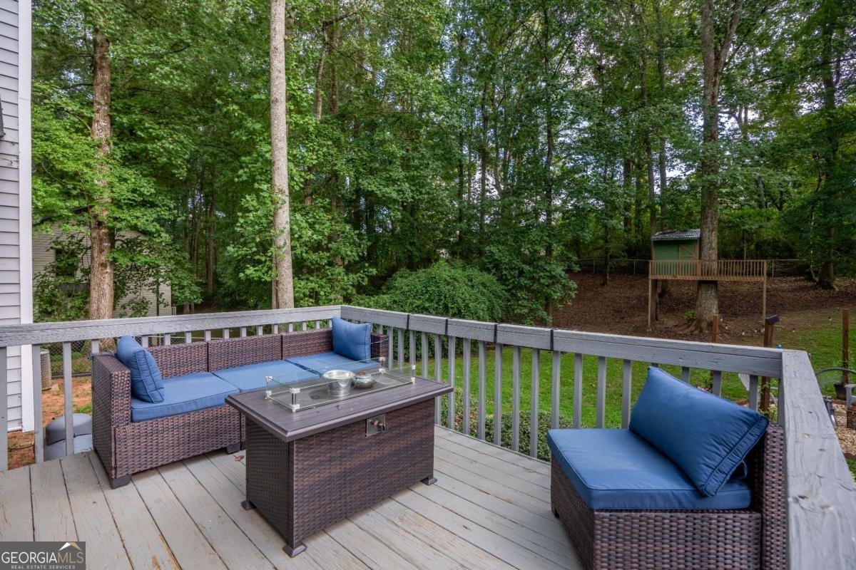4340 Oak Creek Drive Gainesville - 36