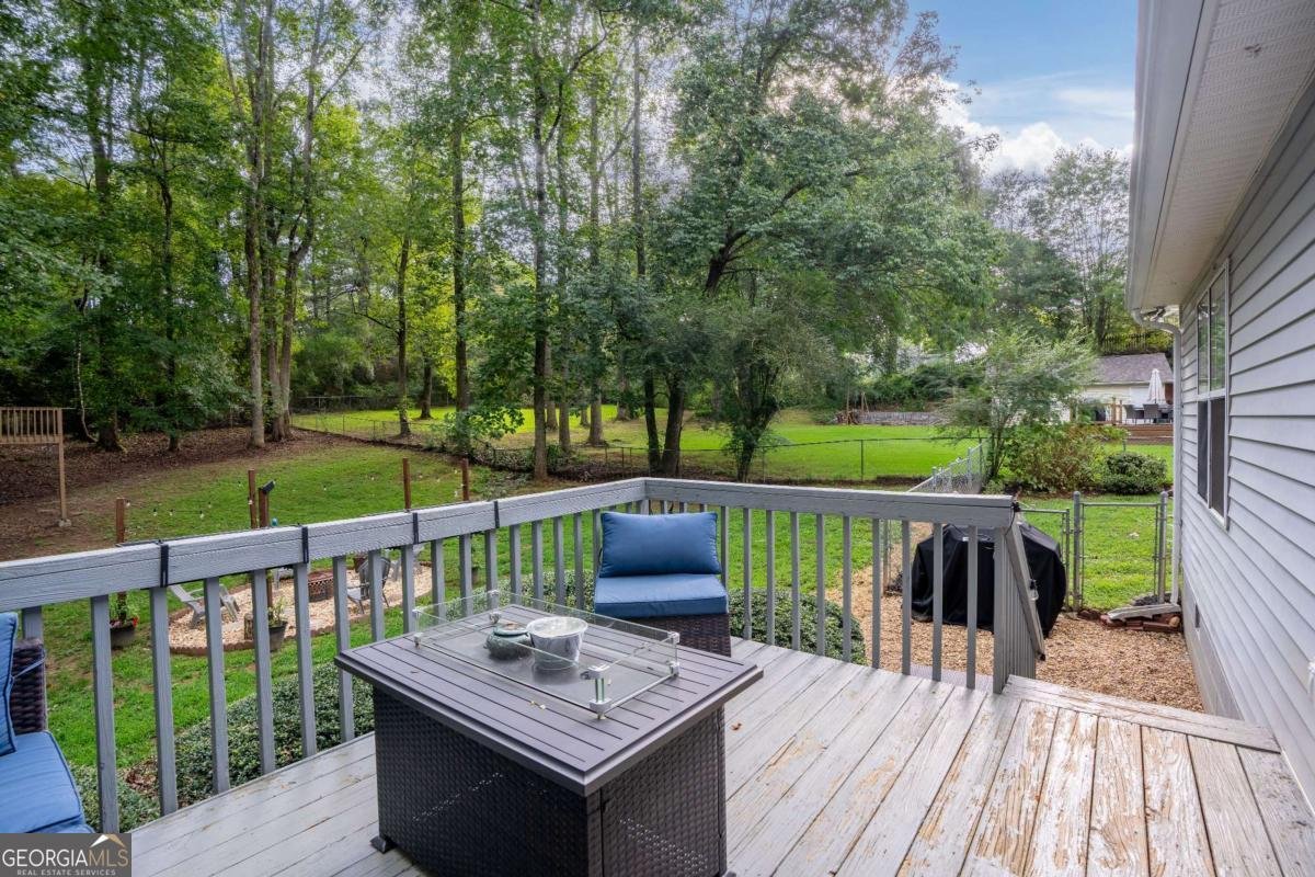 4340 Oak Creek Drive Gainesville - 37