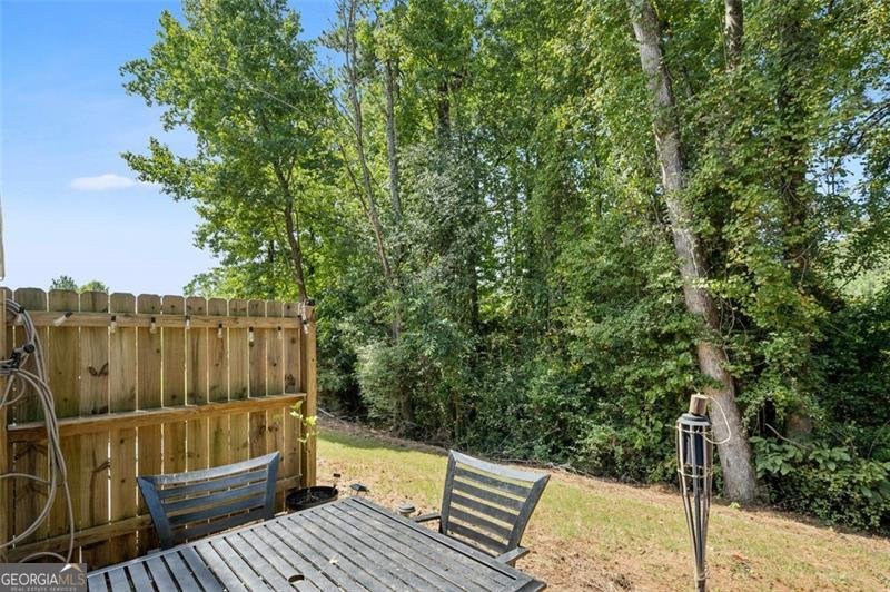 1653 Vernon Boulevard Decatur - 23