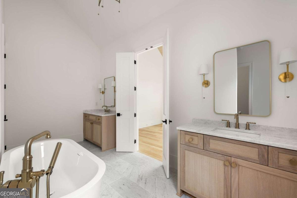 1080 Lupo Loop Chattahoochee Hills - 12