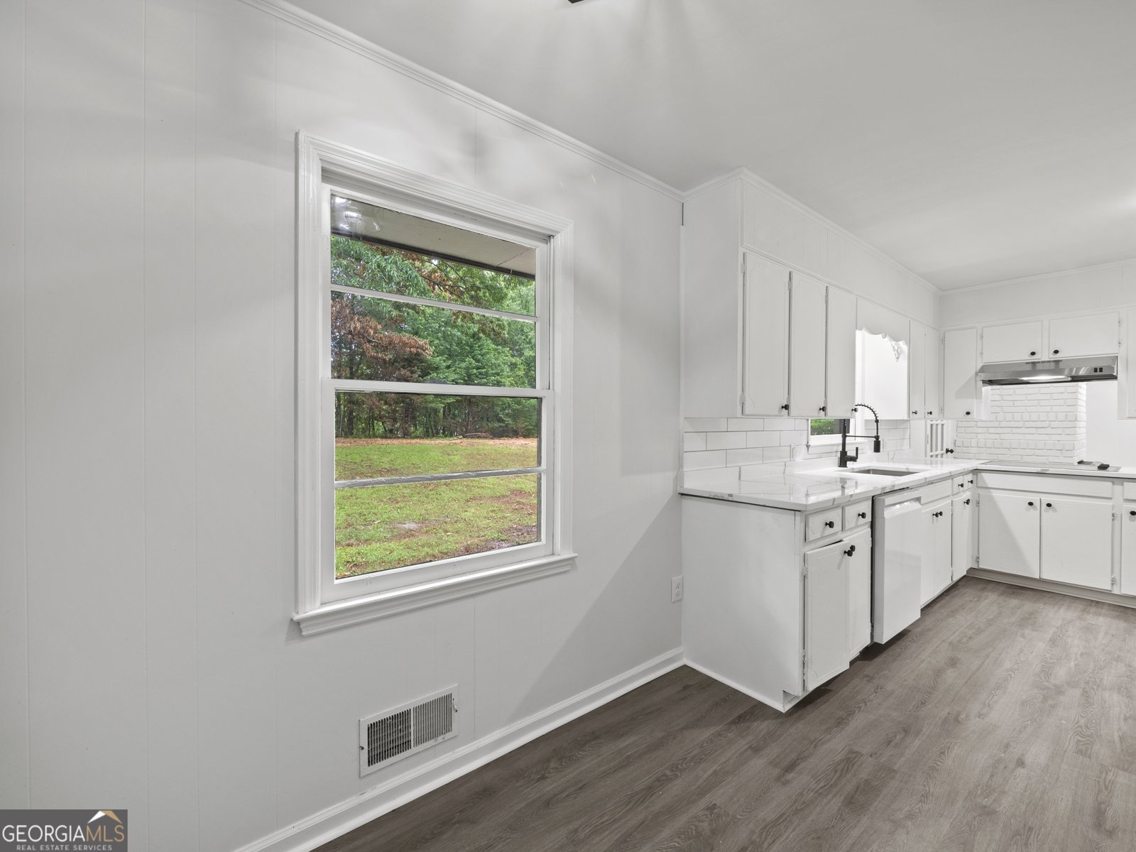 5227 Byers Road Gainesville - 14