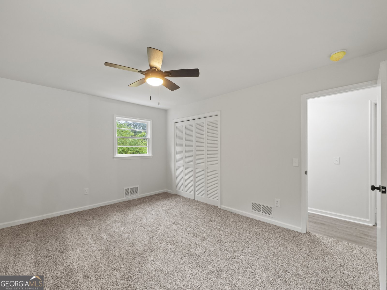 5227 Byers Road Gainesville - 32