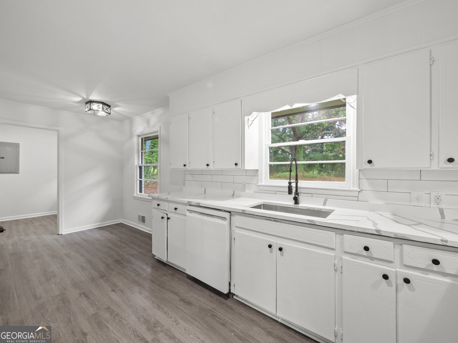 5227 Byers Road Gainesville - 43