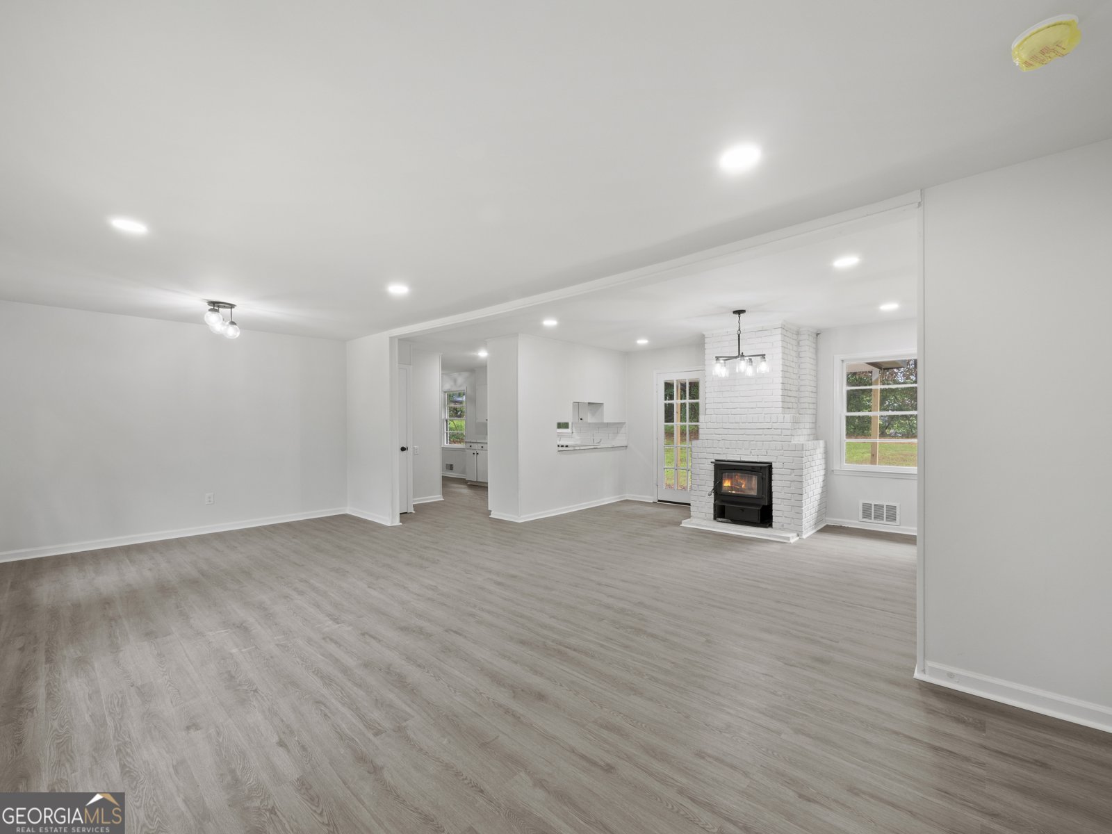 5227 Byers Road Gainesville - 6