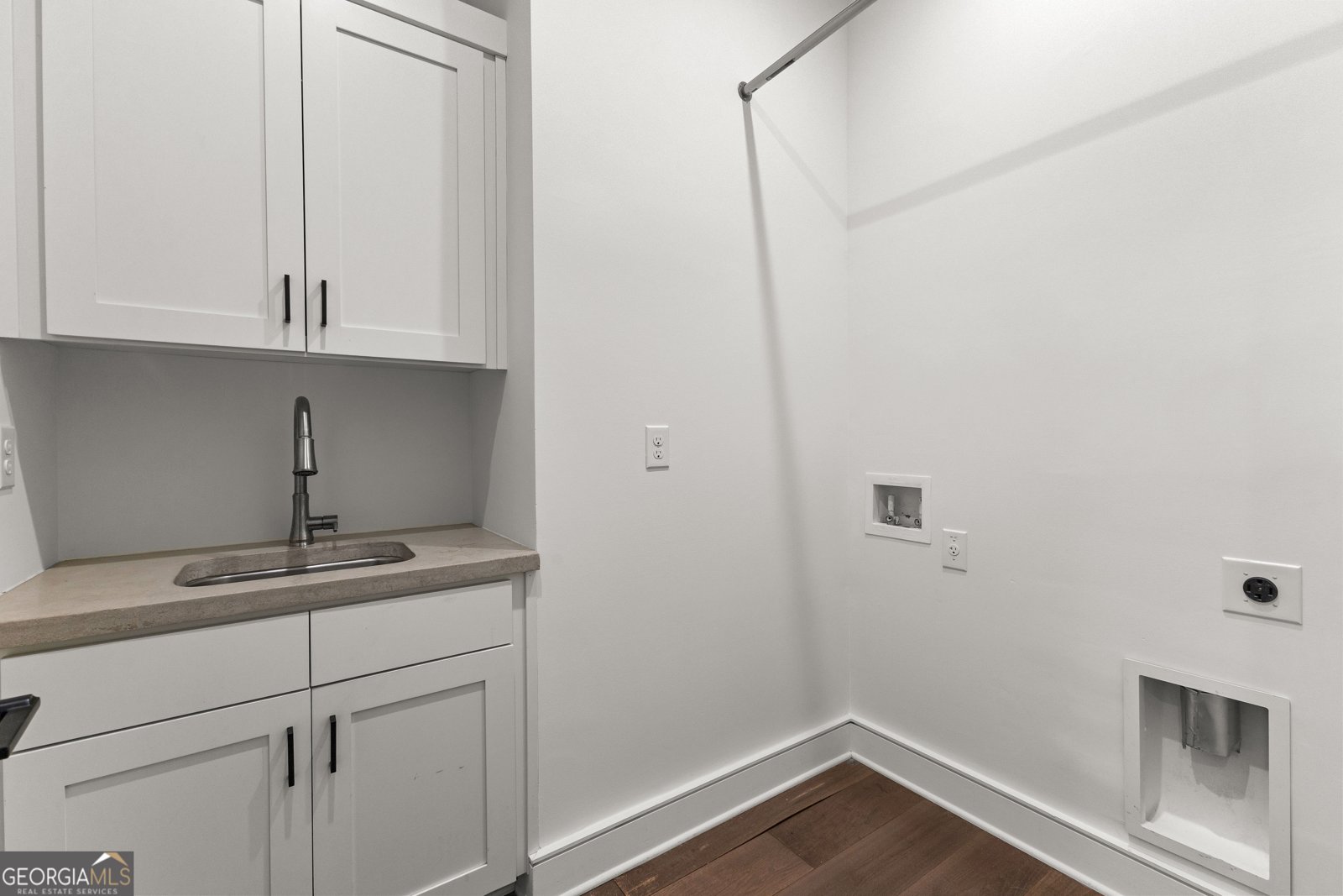 110 3rd Street Fayetteville - 32