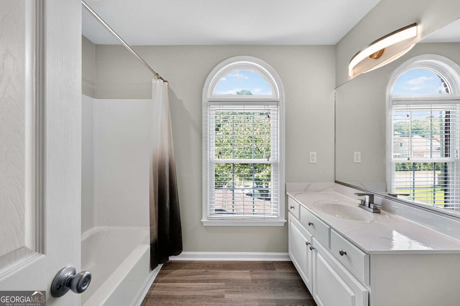 1250 Clairmont Place Macon - 27